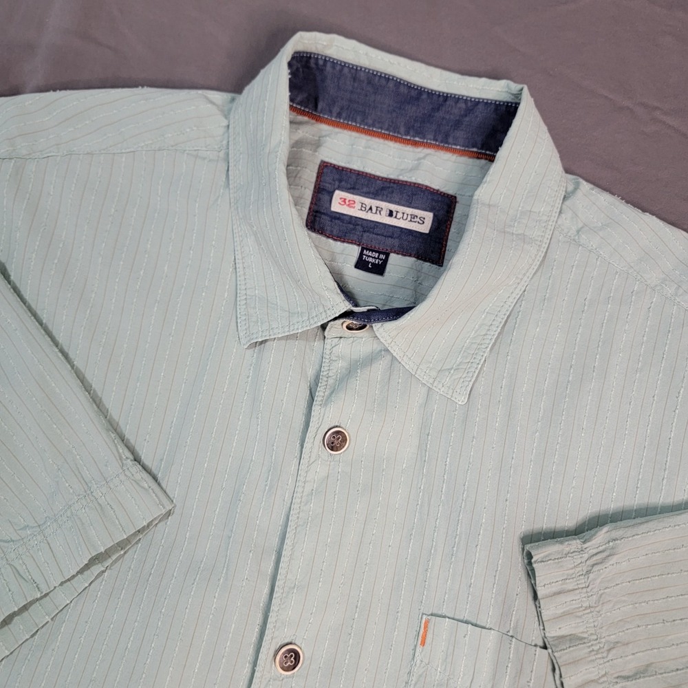32 Bar Blues Shirt Mens Large Green Striped Short Sleeve Button Up Pocket